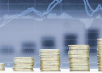 Üç haneli enflasyona doğru