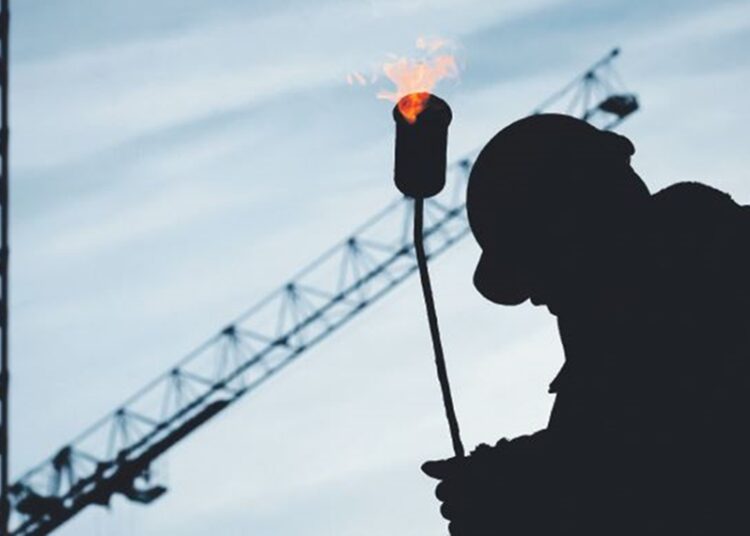 İktidara yakın iş kesimleri de rahatsız