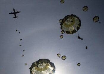 Japonya, barış sayfasını kapatırken…